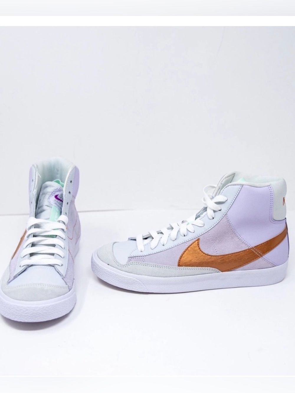 Nike Blazer Mid 77 SE Dance- Barely Grape